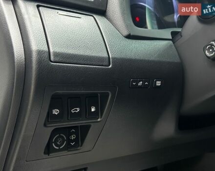 Белый Лексус РХ, объемом двигателя 3.46 л и пробегом 159 тыс. км за 16600 $, фото 14 на Automoto.ua