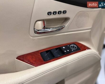 Белый Лексус РХ, объемом двигателя 3.46 л и пробегом 140 тыс. км за 17999 $, фото 71 на Automoto.ua