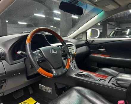 Белый Лексус РХ, объемом двигателя 3.5 л и пробегом 159 тыс. км за 16600 $, фото 9 на Automoto.ua