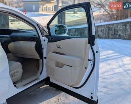 Белый Лексус РХ, объемом двигателя 3.5 л и пробегом 212 тыс. км за 16700 $, фото 72 на Automoto.ua