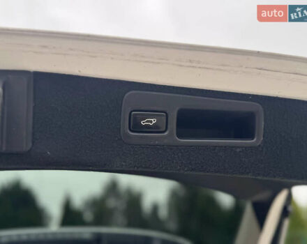 Білий Лексус РХ, об'ємом двигуна 3.46 л та пробігом 161 тис. км за 15900 $, фото 78 на Automoto.ua