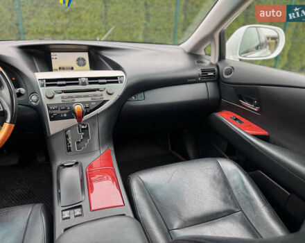 Білий Лексус РХ, об'ємом двигуна 3.46 л та пробігом 161 тис. км за 15900 $, фото 68 на Automoto.ua