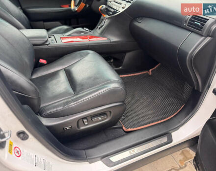 Білий Лексус РХ, об'ємом двигуна 3.46 л та пробігом 161 тис. км за 15900 $, фото 74 на Automoto.ua