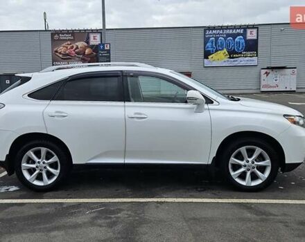 Белый Лексус РХ, объемом двигателя 3.46 л и пробегом 118 тыс. км за 19500 $, фото 1 на Automoto.ua