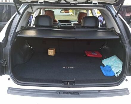 Белый Лексус РХ, объемом двигателя 3.46 л и пробегом 198 тыс. км за 17000 $, фото 12 на Automoto.ua