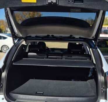 Белый Лексус РХ, объемом двигателя 3.46 л и пробегом 218 тыс. км за 22300 $, фото 15 на Automoto.ua