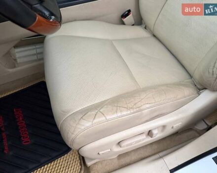 Белый Лексус РХ, объемом двигателя 3.46 л и пробегом 277 тыс. км за 15500 $, фото 11 на Automoto.ua