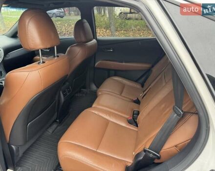 Белый Лексус РХ, объемом двигателя 3.5 л и пробегом 198 тыс. км за 17800 $, фото 4 на Automoto.ua