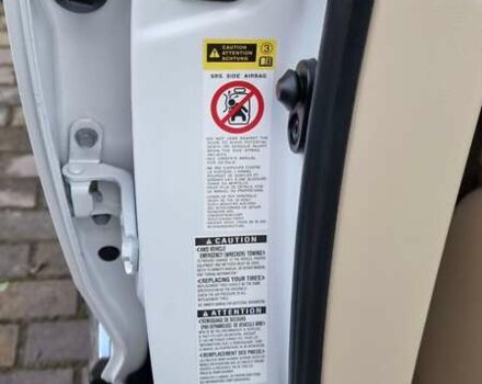 Білий Лексус РХ, об'ємом двигуна 3.5 л та пробігом 193 тис. км за 20000 $, фото 15 на Automoto.ua