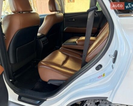 Белый Лексус РХ, объемом двигателя 3.46 л и пробегом 278 тыс. км за 21400 $, фото 19 на Automoto.ua