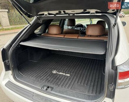 Белый Лексус РХ, объемом двигателя 3.46 л и пробегом 198 тыс. км за 19200 $, фото 20 на Automoto.ua