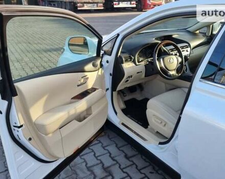 Білий Лексус РХ, об'ємом двигуна 3.5 л та пробігом 193 тис. км за 20000 $, фото 27 на Automoto.ua