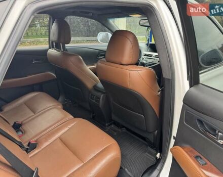 Белый Лексус РХ, объемом двигателя 3.5 л и пробегом 198 тыс. км за 17800 $, фото 6 на Automoto.ua