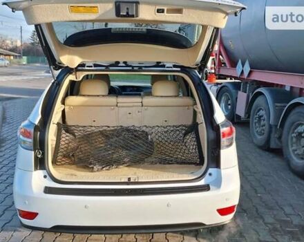 Білий Лексус РХ, об'ємом двигуна 3.5 л та пробігом 193 тис. км за 20000 $, фото 24 на Automoto.ua