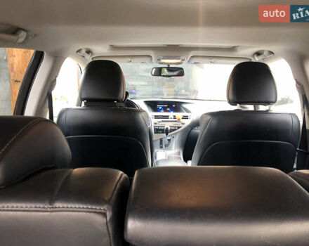 Белый Лексус РХ, объемом двигателя 3.5 л и пробегом 154 тыс. км за 27000 $, фото 13 на Automoto.ua