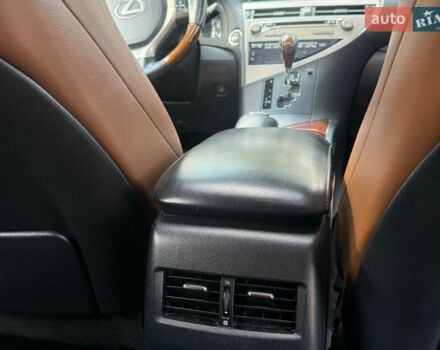 Белый Лексус РХ, объемом двигателя 3.46 л и пробегом 230 тыс. км за 19000 $, фото 32 на Automoto.ua