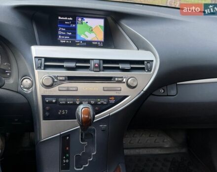 Белый Лексус РХ, объемом двигателя 3.46 л и пробегом 230 тыс. км за 19000 $, фото 36 на Automoto.ua