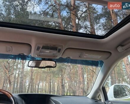 Белый Лексус РХ, объемом двигателя 3.46 л и пробегом 230 тыс. км за 19000 $, фото 15 на Automoto.ua