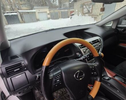 Белый Лексус РХ, объемом двигателя 3.46 л и пробегом 256 тыс. км за 17500 $, фото 13 на Automoto.ua