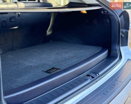 Белый Лексус РХ, объемом двигателя 3.46 л и пробегом 127 тыс. км за 24500 $, фото 61 на Automoto.ua