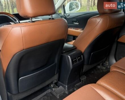 Белый Лексус РХ, объемом двигателя 3.46 л и пробегом 230 тыс. км за 19000 $, фото 11 на Automoto.ua