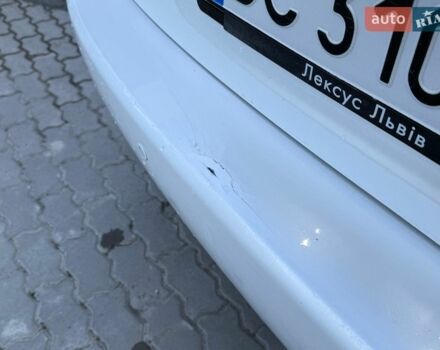 Белый Лексус РХ, объемом двигателя 3.46 л и пробегом 151 тыс. км за 23000 $, фото 5 на Automoto.ua