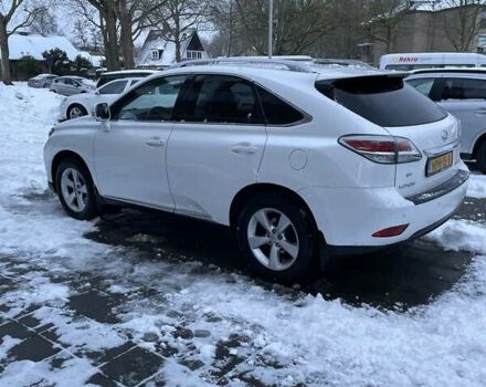 Белый Лексус РХ, объемом двигателя 2.67 л и пробегом 119 тыс. км за 19890 $, фото 3 на Automoto.ua