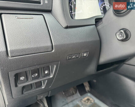 Белый Лексус РХ, объемом двигателя 3.46 л и пробегом 225 тыс. км за 18990 $, фото 13 на Automoto.ua