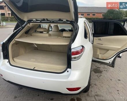 Белый Лексус РХ, объемом двигателя 3.5 л и пробегом 192 тыс. км за 19800 $, фото 10 на Automoto.ua