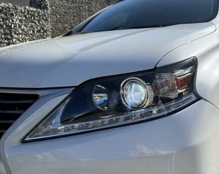 Білий Лексус РХ, об'ємом двигуна 3.46 л та пробігом 194 тис. км за 18300 $, фото 9 на Automoto.ua