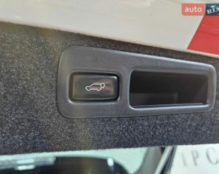 Белый Лексус РХ, объемом двигателя 3.46 л и пробегом 200 тыс. км за 21999 $, фото 13 на Automoto.ua