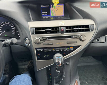 Белый Лексус РХ, объемом двигателя 3.46 л и пробегом 225 тыс. км за 18990 $, фото 18 на Automoto.ua