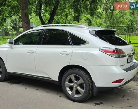 Белый Лексус РХ, объемом двигателя 3.46 л и пробегом 125 тыс. км за 21999 $, фото 4 на Automoto.ua