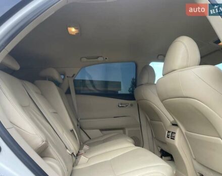 Белый Лексус РХ, объемом двигателя 3.5 л и пробегом 192 тыс. км за 19800 $, фото 14 на Automoto.ua