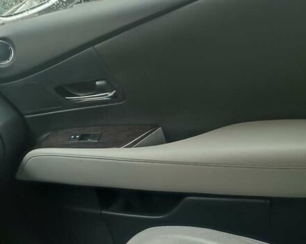 Белый Лексус РХ, объемом двигателя 3.5 л и пробегом 180 тыс. км за 21500 $, фото 10 на Automoto.ua