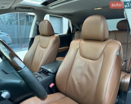 Белый Лексус РХ, объемом двигателя 3.5 л и пробегом 180 тыс. км за 22500 $, фото 6 на Automoto.ua