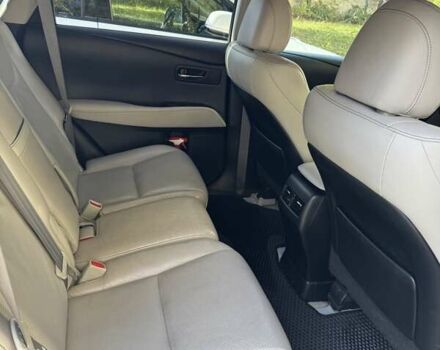 Білий Лексус РХ, об'ємом двигуна 3.46 л та пробігом 194 тис. км за 18300 $, фото 25 на Automoto.ua