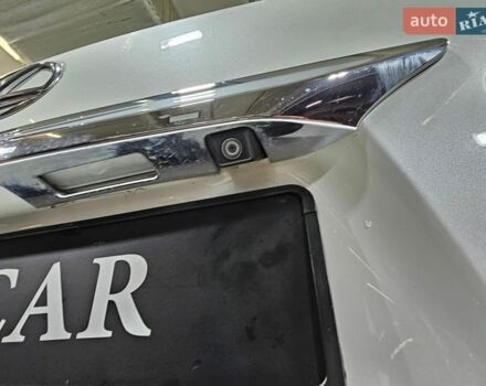 Белый Лексус РХ, объемом двигателя 3.46 л и пробегом 200 тыс. км за 21999 $, фото 10 на Automoto.ua