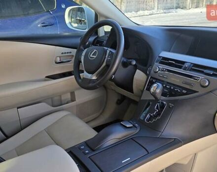 Білий Лексус РХ, об'ємом двигуна 3.46 л та пробігом 123 тис. км за 25000 $, фото 9 на Automoto.ua