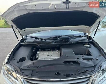 Белый Лексус РХ, объемом двигателя 3.5 л и пробегом 169 тыс. км за 22700 $, фото 31 на Automoto.ua