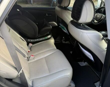 Белый Лексус РХ, объемом двигателя 3.46 л и пробегом 155 тыс. км за 21777 $, фото 6 на Automoto.ua