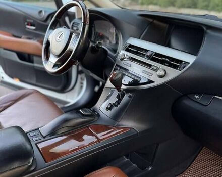 Белый Лексус РХ, объемом двигателя 3.5 л и пробегом 169 тыс. км за 22700 $, фото 26 на Automoto.ua