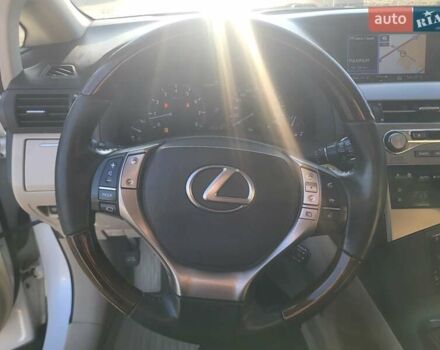 Белый Лексус РХ, объемом двигателя 3.5 л и пробегом 237 тыс. км за 21999 $, фото 5 на Automoto.ua