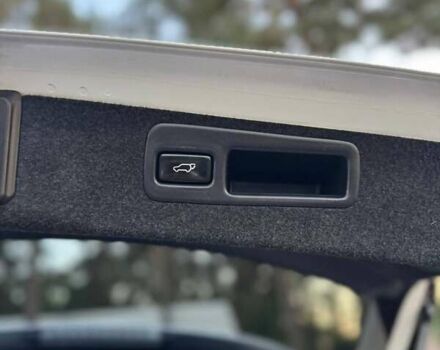 Белый Лексус РХ, объемом двигателя 3.5 л и пробегом 169 тыс. км за 22700 $, фото 28 на Automoto.ua