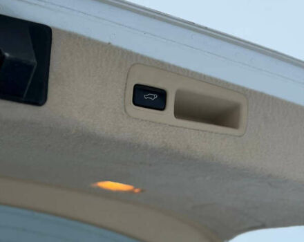 Белый Лексус РХ, объемом двигателя 3.46 л и пробегом 210 тыс. км за 16900 $, фото 8 на Automoto.ua