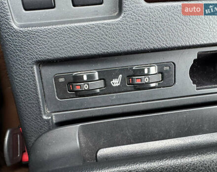 Белый Лексус РХ, объемом двигателя 3.46 л и пробегом 225 тыс. км за 18990 $, фото 19 на Automoto.ua