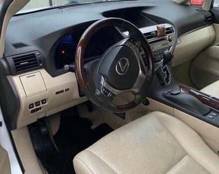 Белый Лексус РХ, объемом двигателя 3.46 л и пробегом 137 тыс. км за 25000 $, фото 11 на Automoto.ua