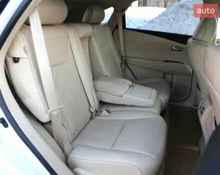 Белый Лексус РХ, объемом двигателя 3.46 л и пробегом 65 тыс. км за 23000 $, фото 8 на Automoto.ua