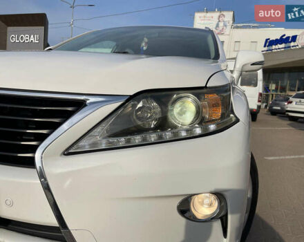 Білий Лексус РХ, об'ємом двигуна 3.46 л та пробігом 210 тис. км за 18900 $, фото 6 на Automoto.ua