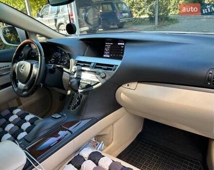 Белый Лексус РХ, объемом двигателя 3.46 л и пробегом 170 тыс. км за 30000 $, фото 19 на Automoto.ua